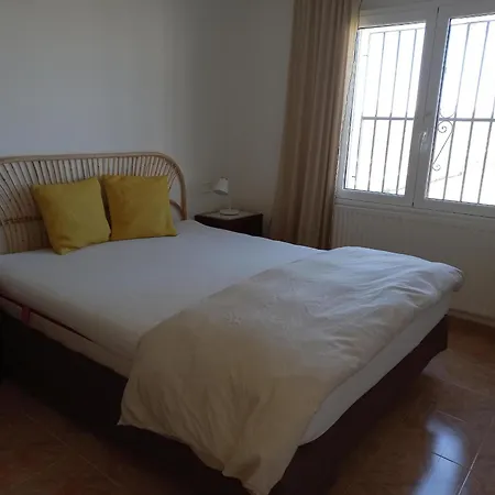 Casa En Costa Brava: Barbacoa, Wifi, Gran Jardin, Cerca Playa, Parking - Es-89-116 Sant Pere Pescador